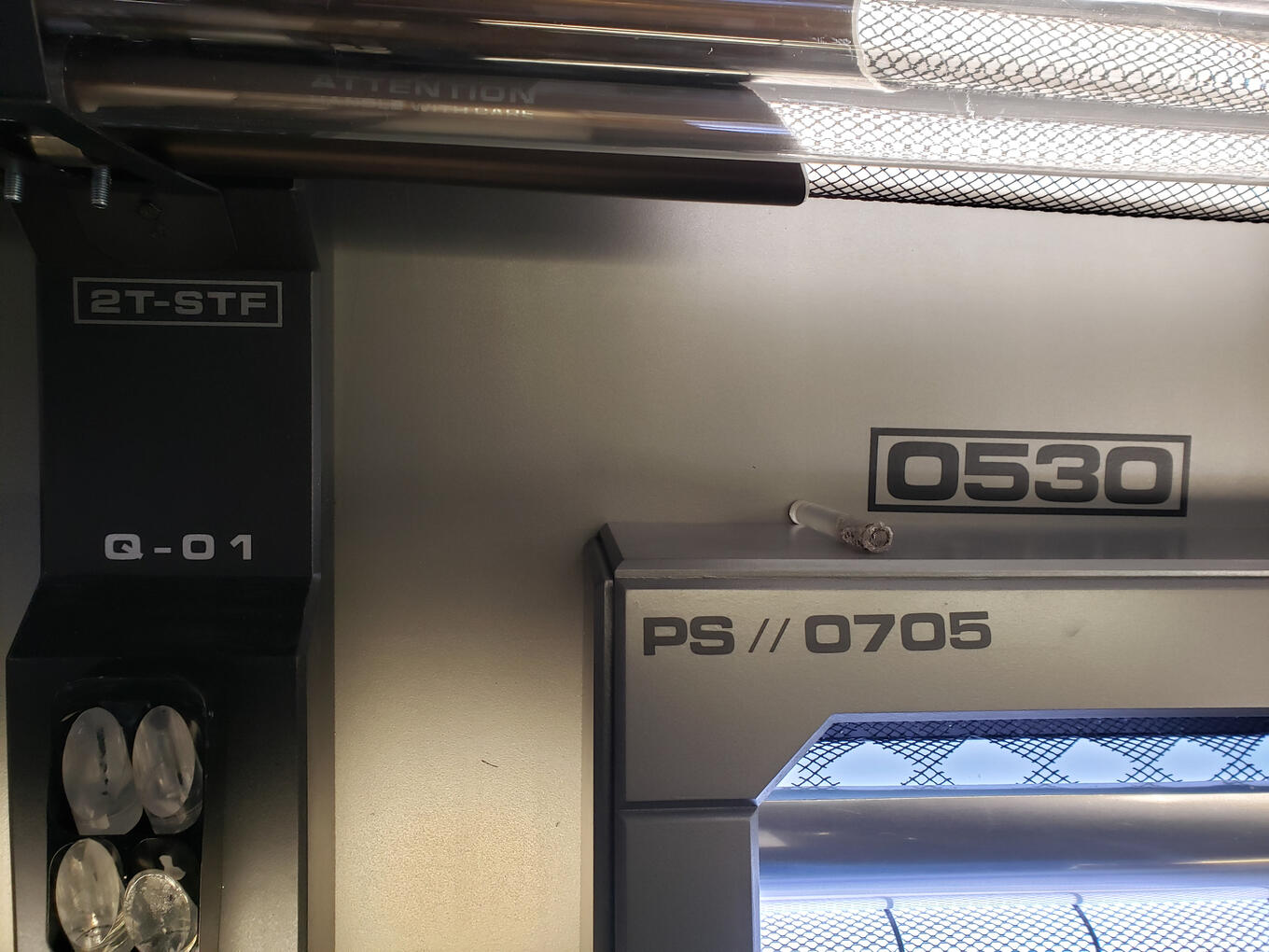 Int Discovery Jefferies Tube Vinyls